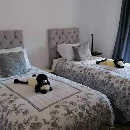 The Apartment In Aberlour Esterno foto